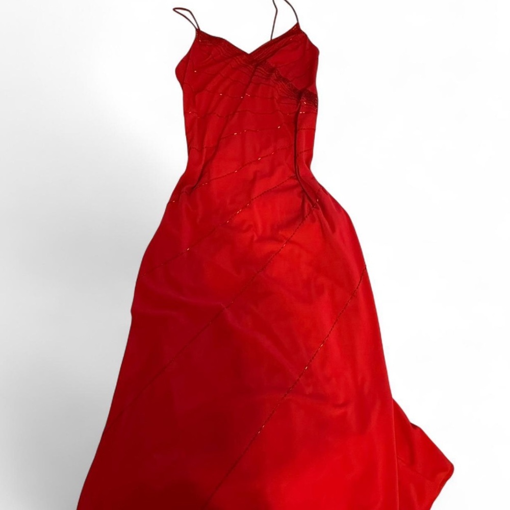 Elegant Red Evening Dress
